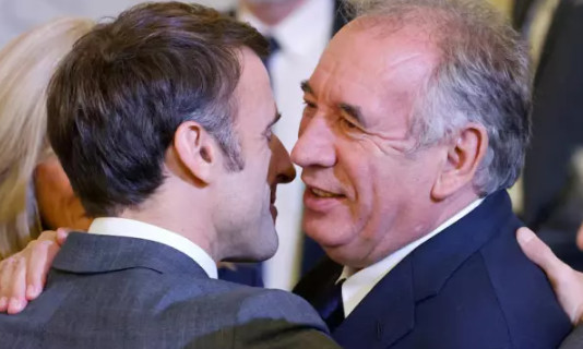 François Bayrou Fransa'nın yeni Başbakanı oldu.